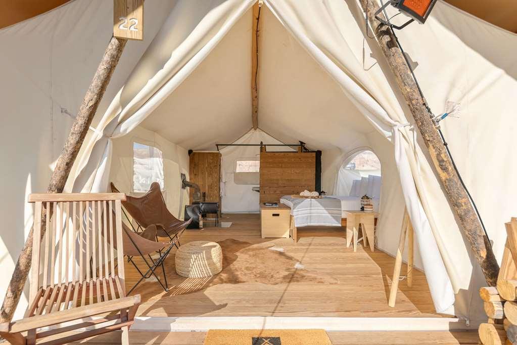 Under Canvas モアブ 部屋 写真