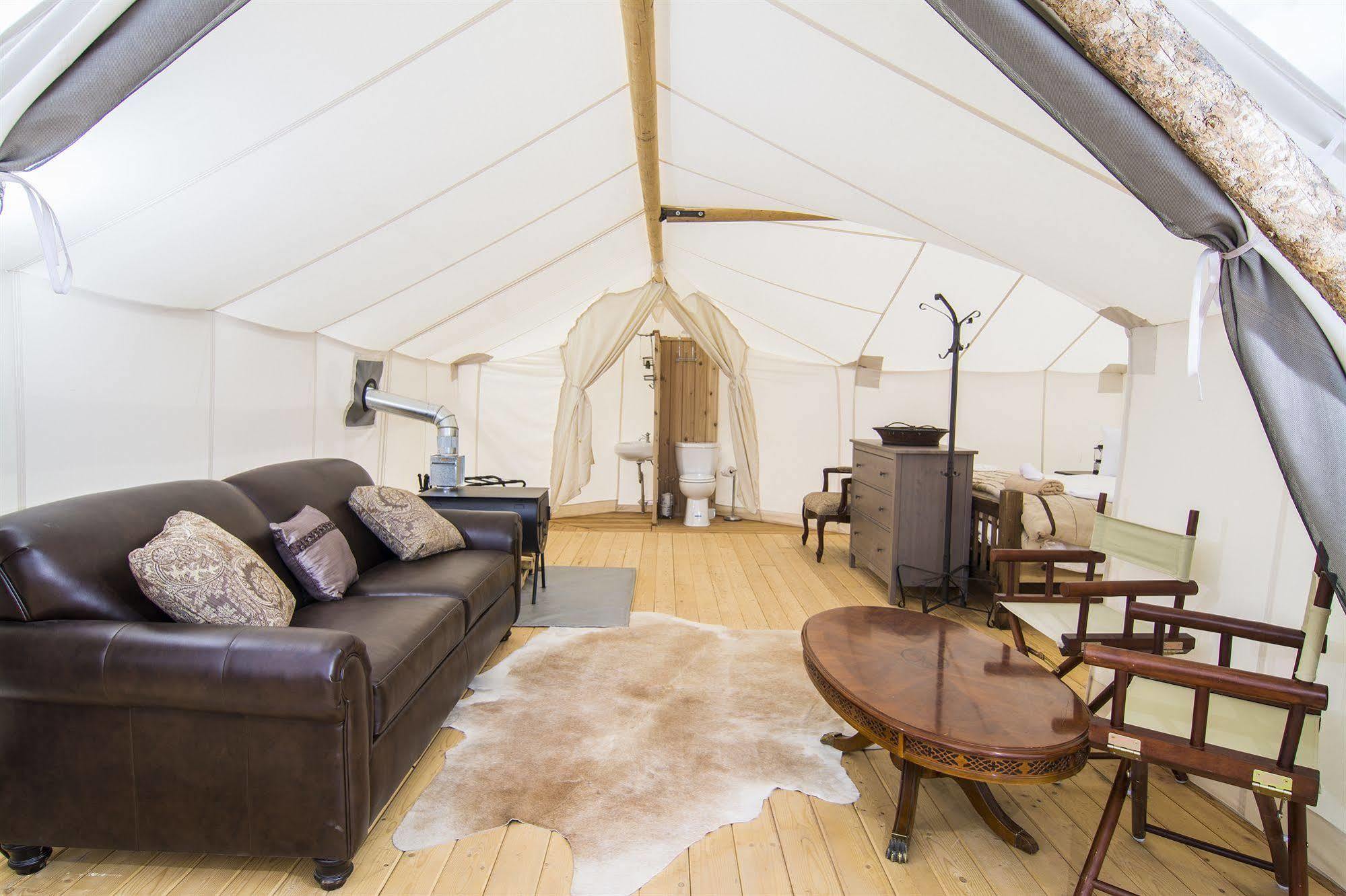 Under Canvas モアブ エクステリア 写真