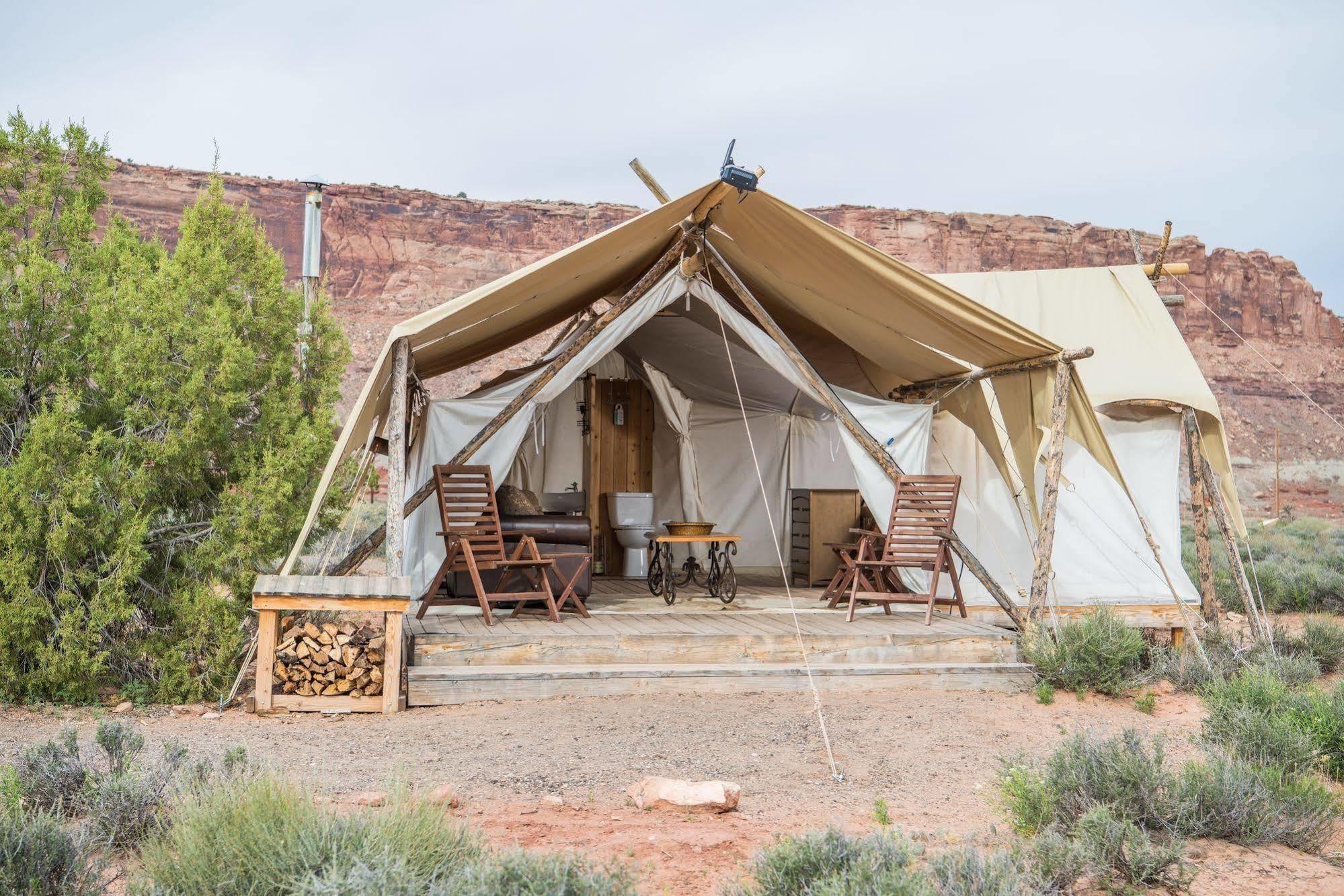 Under Canvas モアブ エクステリア 写真